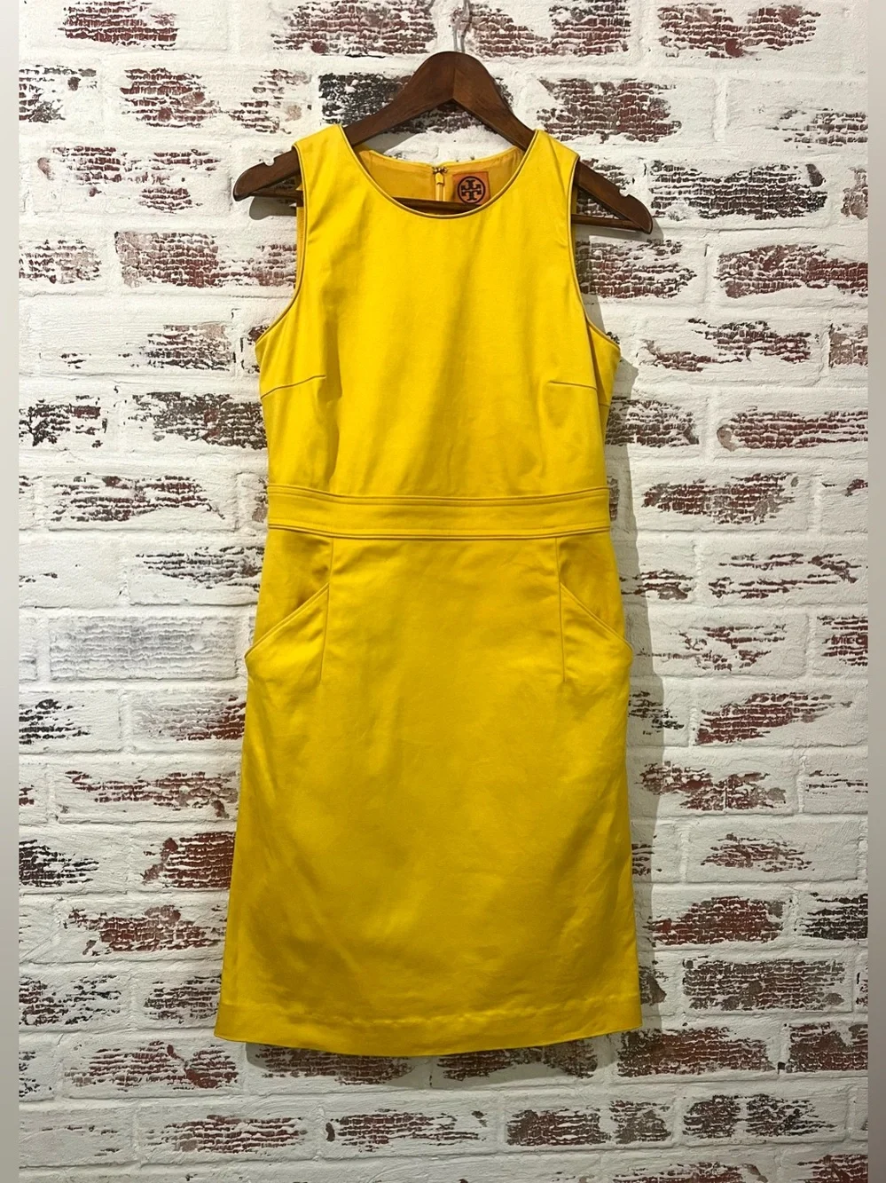 Tory Burch Dress Yellow Cotton Sleeveless Sheath Lined Pockets Size 6 $395 MSRP